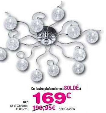 Promotions Ce lustre plafonnier arc - Produit maison - BricoPlanit - Valide de 01/07/2011 à 18/07/2011 chez BricoPlanit