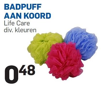 Promoties Badpuff aan koord - Huismerk - Action - Geldig van 28/04/2015 tot 10/05/2015 bij Action