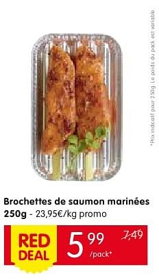 Promotions Brochettes de saumon marinées - Produit Maison - Red Market - Valide de 11/08/2016 à 17/08/2016 chez Red Market