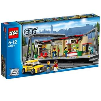 Promoties City - Value Pack Trein 4 in 1 - Lego - Geldig van 01/12/2016 tot 25/12/2016 bij Maxi Toys