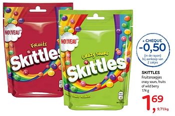 Promoties Skittles fruitsnoepjes crazy sours, fruits of wild berry - Skittles - Geldig van 14/06/2017 tot 27/06/2017 bij Alvo