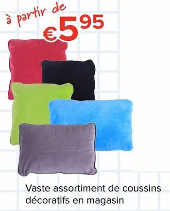 Promotions Vaste assortiment de coussins décoratifs en magasin - Produit Maison - Euroshop - Valide de 11/08/2017 à 10/09/2017 chez Euro Shop
