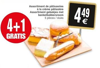 Promoties Assortiment de pâtisseries à la crème pâtissière assortiment gebakjes met banketbakkersroom - Huismerk - Cora - Geldig van 21/11/2017 tot 27/11/2017 bij Cora