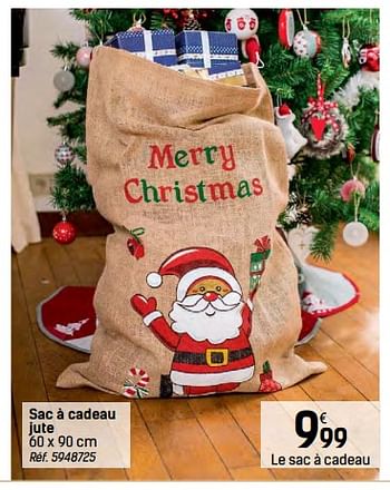 Promotions Sac à cadeau jute - Produit maison - Carrefour  - Valide de 24/11/2017 à 24/12/2017 chez Carrefour