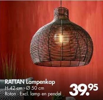 Promoties Rattan lampenkap - Huismerk - Casa - Geldig van 30/07/2018 tot 26/08/2018 bij Casa