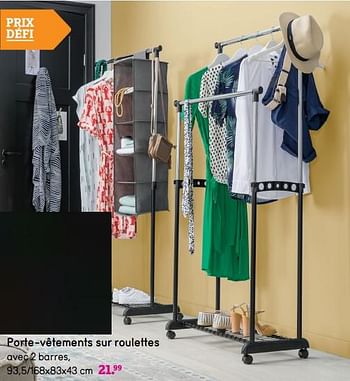 Promotions Porte-vêtements sur roulettes - Produit maison - Leen Bakker - Valide de 06/08/2018 à 26/08/2018 chez Leen Bakker