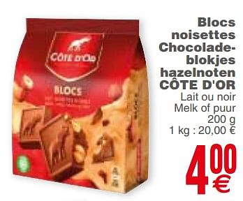 Promoties Blocs noisettes chocoladeblokjes hazelnoten - Cote D'Or - Geldig van 18/09/2018 tot 24/09/2018 bij Cora