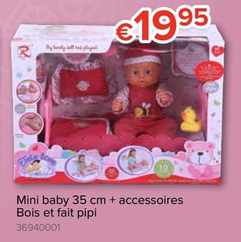 Promotions Mini baby + accessoires bois et fait pipi - Produit Maison - Euroshop - Valide de 20/10/2018 à 06/12/2018 chez Euro Shop