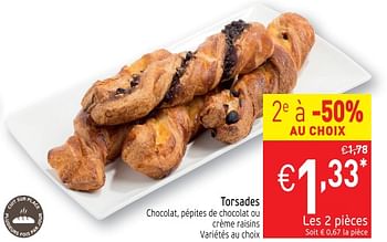 Promoties Torsades chocolat. pépites de chocolat ou creme ralsins - Huismerk - Intermarche - Geldig van 11/12/2018 tot 16/12/2018 bij Intermarche