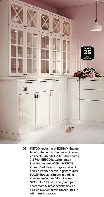 Promoties Metod keuken met bodbyn deuren, ladefronten en vitrinedeuren in ecru, en zachtsluitende maximera deuren - Huismerk - Ikea - Geldig van 23/11/2018 tot 31/07/2019 bij Ikea