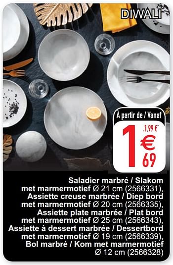 Promotions Saladier marbré - slakom met marmermotief - Produit maison - Cora - Valide de 19/05/2020 à 30/05/2020 chez Cora