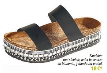 Promoties Sandalen met sleehak, leder bovenaan en binnenin, geborduurd profiel - Huismerk - Cora - Geldig van 25/05/2020 tot 31/07/2020 bij Cora