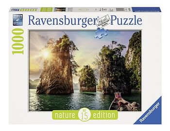 Promotions Ravensburger puzzle Lac de Cheow Lan, Thaïlande - Ravensburger - Valide de 23/07/2020 à 05/09/2020 chez Dreamland