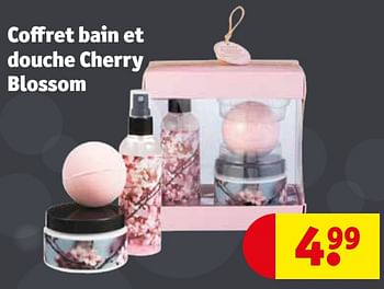 Promotions Coffret bain et douche cherry blossom - Cherry Blossom - Valide de 19/12/2020 à 27/12/2020 chez Kruidvat