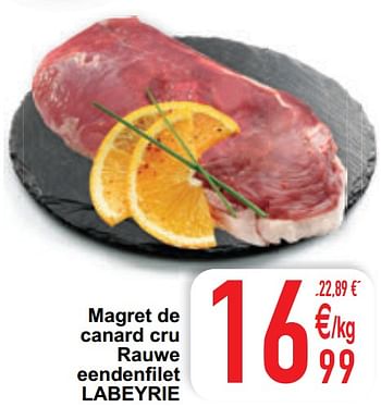 Promoties Magret de canard cru rauwe eendenfilet labeyrie - Labeyrie - Geldig van 09/02/2021 tot 15/09/2021 bij Cora