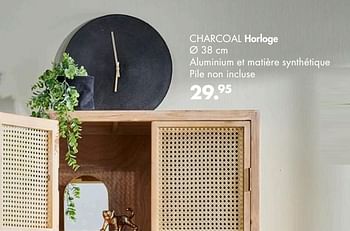Promotions Charcoal horloge - Produit maison - Casa - Valide de 08/02/2021 à 14/03/2021 chez Casa