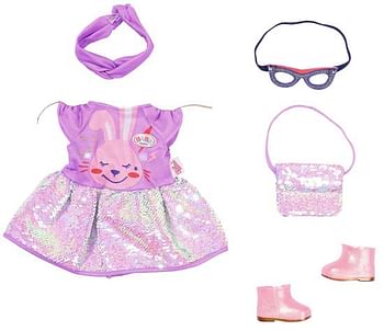 Promoties BABY born Happy Birthday Deluxe Outfit paars 43cm - Geldig van 16/10/2021 tot 21/11/2021 bij ToyChamp