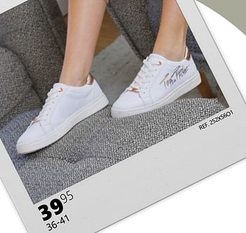 Promoties Sneakers - Tom Tailor - Geldig van 28/03/2022 tot 18/04/2022 bij Pronti