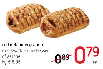 Promoties Rolkoek meergranen met kwark en bosbessen of aardbei - Huismerk - Spar Retail - Geldig van 05/05/2022 tot 18/05/2022 bij Spar (Colruytgroup)