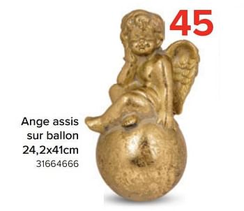 Promotions Ange assis sur ballon - Produit Maison - Euroshop - Valide de 21/11/2022 à 31/12/2022 chez Euro Shop