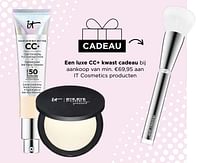 Een luxe cc+ kwast cadeau bij aankoop van min. €69,95 aan it cosmetics producten-IT Cosmetics