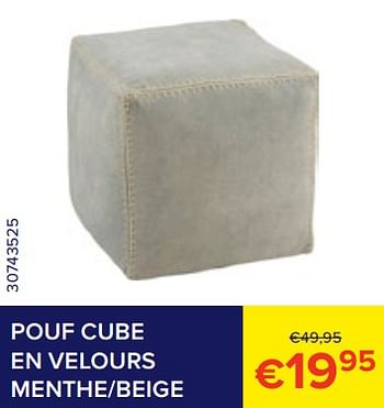 Promotions Pouf cube en velours menthe-beige - Produit Maison - Euroshop - Valide de 01/07/2023 à 31/07/2023 chez Euro Shop