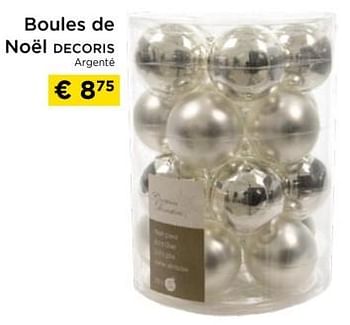Promotions Boules de noël pecoris argente - Produit maison - Molecule - Valide de 01/12/2023 à 31/12/2023 chez Molecule