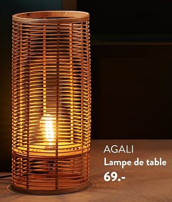 Promotions Agali lampe de table - Produit maison - Casa - Valide de 07/09/2023 à 17/01/2024 chez Casa