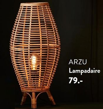 Promotions Arzu lampadaire - Produit maison - Casa - Valide de 07/09/2023 à 17/01/2024 chez Casa