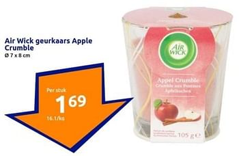 Promoties Air wick geurkaars apple crumble - Airwick - Geldig van 17/01/2024 tot 23/01/2024 bij Action