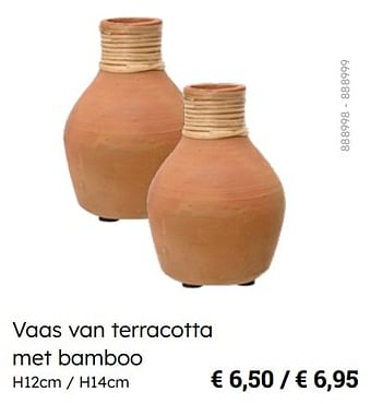 Promotions Vaas van terracotta met bamboo - Produit Maison - Multi Bazar - Valide de 08/03/2024 à 30/06/2024 chez Multi Bazar