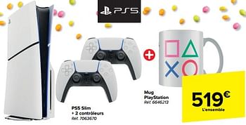Promoties Ps5 slim + 2 contrôleurs + mug playstation - Sony - Geldig van 27/03/2024 tot 08/04/2024 bij Carrefour