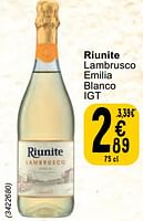 Promotions Riunite lambrusco emilia blanco igt - Mousseux - Valide de 30/04/2024 à 06/05/2024 chez Cora