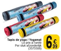 Promotions Tapis de yoga - Umbro - Valide de 30/04/2024 à 13/05/2024 chez Cora