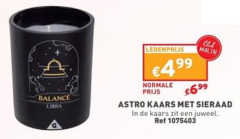 Promotions Astro kaars met sieraad - Produit maison - Trafic  - Valide de 08/05/2024 à 11/05/2024 chez Trafic