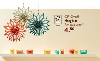 Promotions Origami hangdeco - Produit maison - Casa - Valide de 02/05/2024 à 14/06/2024 chez Casa
