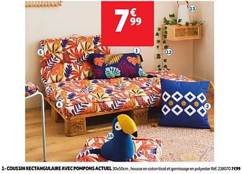 Promoties Coussin rectangulaire avec pompons actuel - Huismerk - Auchan - Geldig van 07/05/2024 tot 13/05/2024 bij Auchan