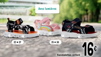 Promotions Sandalettes enfant - Produit maison - Cora - Valide de 21/05/2024 à 03/06/2024 chez Cora