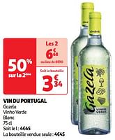 Promotions Vin du portugal gazela vinho verde blanc - Vins blancs - Valide de 04/06/2024 à 10/06/2024 chez Auchan Ronq