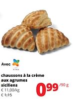 Promotions Chaussons à la crème aux agrumes siciliens - Produit Maison - Spar Retail - Valide de 20/06/2024 à 03/07/2024 chez Spar (Colruytgroup)