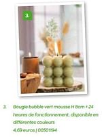 Promotions Bougie bubble vert mousse - Produit Maison - Ava - Valide de 20/07/2024 à 31/12/2024 chez Ava