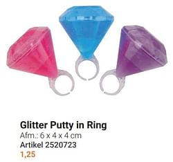 Glitter putty in ring