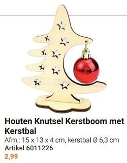 Houten knutsel kerstboom met kerstbal