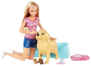 Aanbiedingen Barbie met hond en pasgeboren pups - Barbie - Geldig van 07/12/2019 tot 01/01/2020 bij ToyChamp