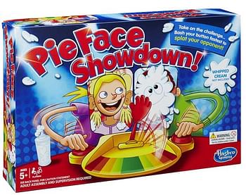 Aanbiedingen Pie Face Showdown - Hasbro - Geldig van 01/02/2020 tot 01/03/2020 bij ToyChamp