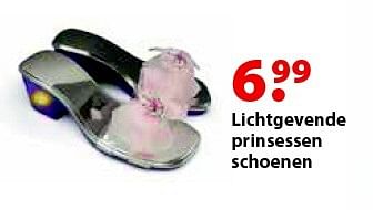 Aanbiedingen Lichtgevende prinsessen schoenen - Huismerk - Multi Bazar - Geldig van 12/10/2015 tot 06/12/2015 bij Multi Bazar