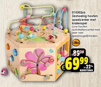 Aanbiedingen Zeshoekig houten speelcenter met kralenspel - Huismerk - Toychamp - Geldig van 24/10/2015 tot 06/12/2015 bij ToyChamp