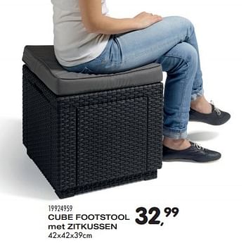 Aanbiedingen Cube footstool met zitkussen - Huismerk - Supra Bazar - Geldig van 15/03/2016 tot 19/04/2016 bij Supra Bazar
