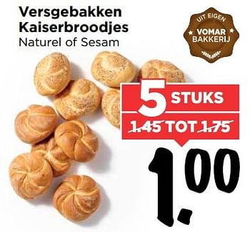 Aanbiedingen Versgebakken kaiserbroodjes naturel of sesam - Huismerk Vomar - Geldig van 06/11/2016 tot 12/11/2016 bij Vomar