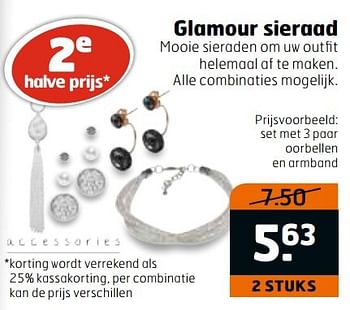 Aanbiedingen Set met 3 paar oorbellen en armband - Huismerk - Trekpleister - Geldig van 20/11/2016 tot 27/11/2016 bij Trekpleister